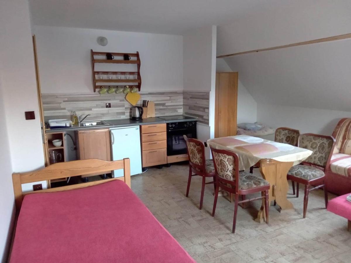 Apartman Police Nad Metuji Police nad Metují Exterior foto
