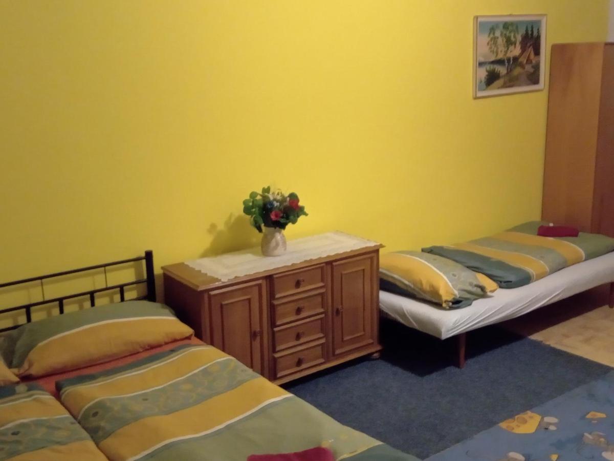 Apartman Police Nad Metuji Police nad Metují Exterior foto