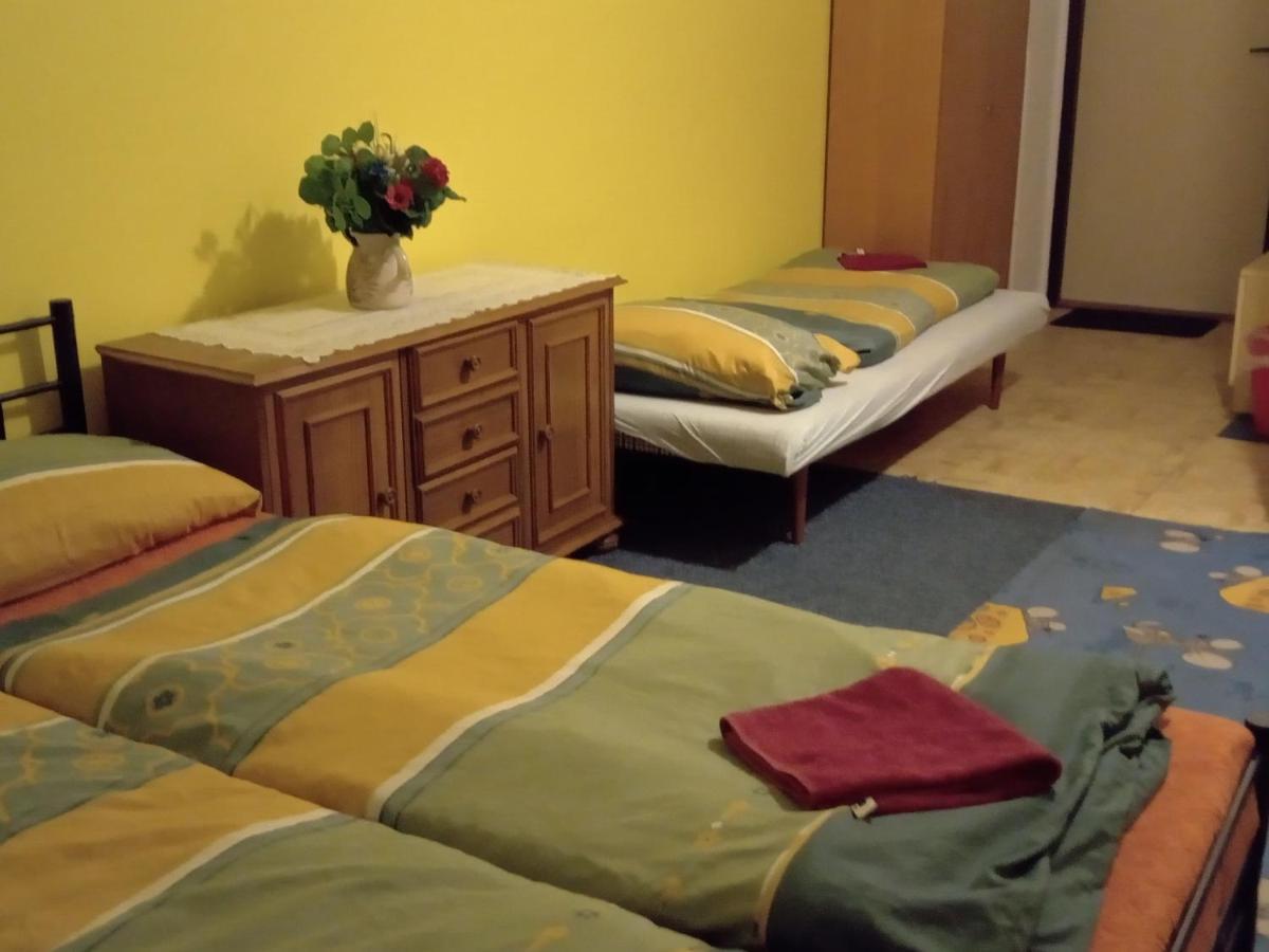 Apartman Police Nad Metuji Police nad Metují Exterior foto